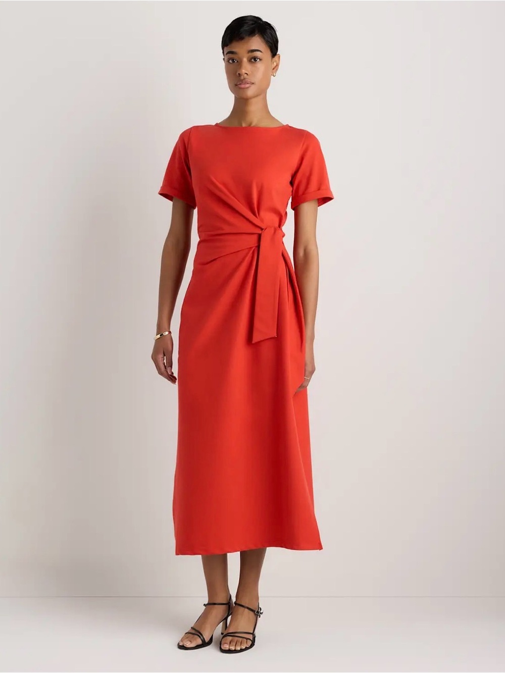 Quince Stretch Cotton Jersey Side Tie Midi
Dress size M Chile red
